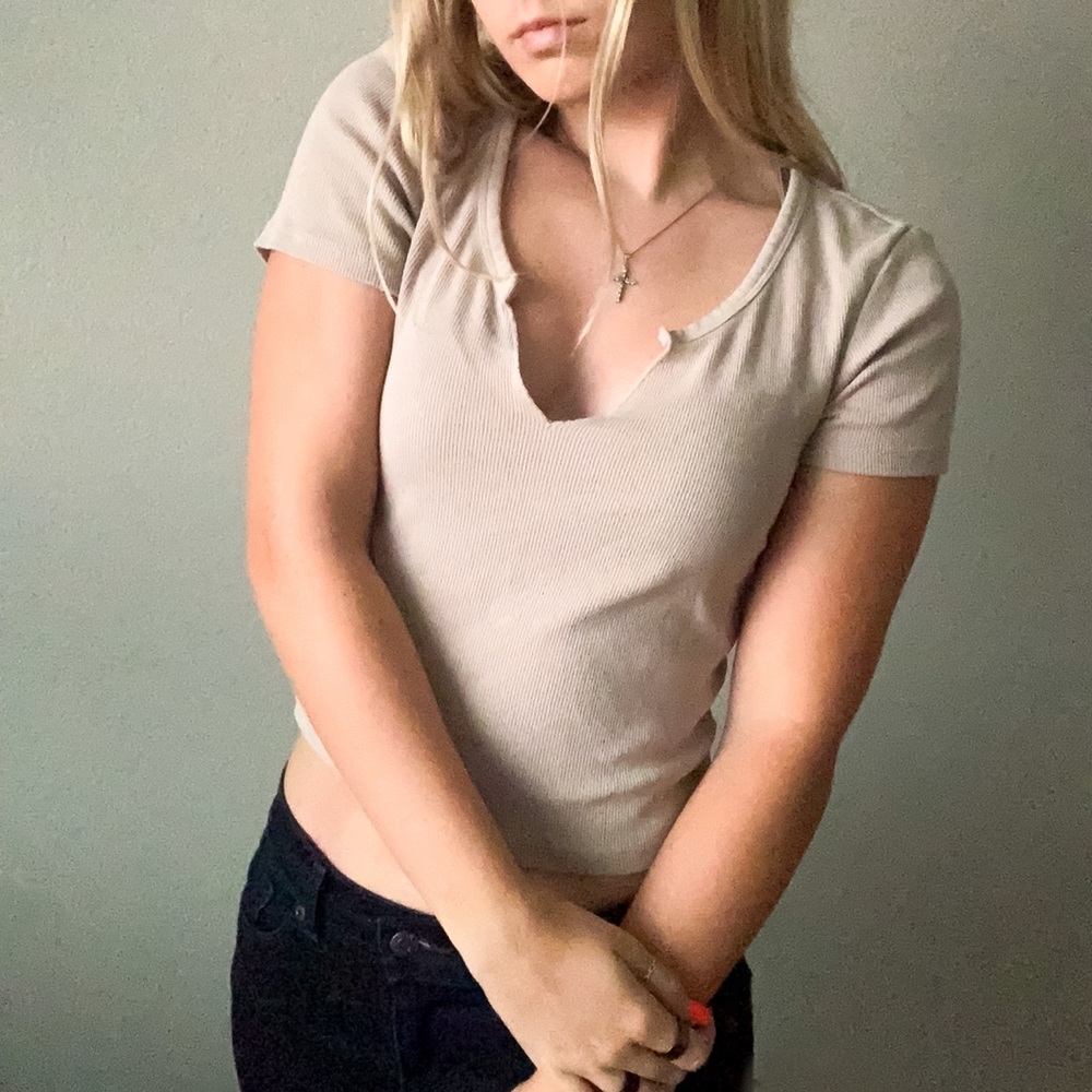 Women’s Short Sleeve Top
